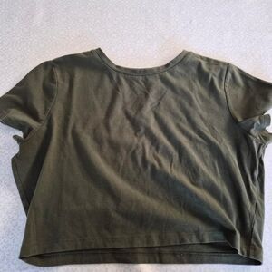 New-look Women's Green and Khaki T-shirt